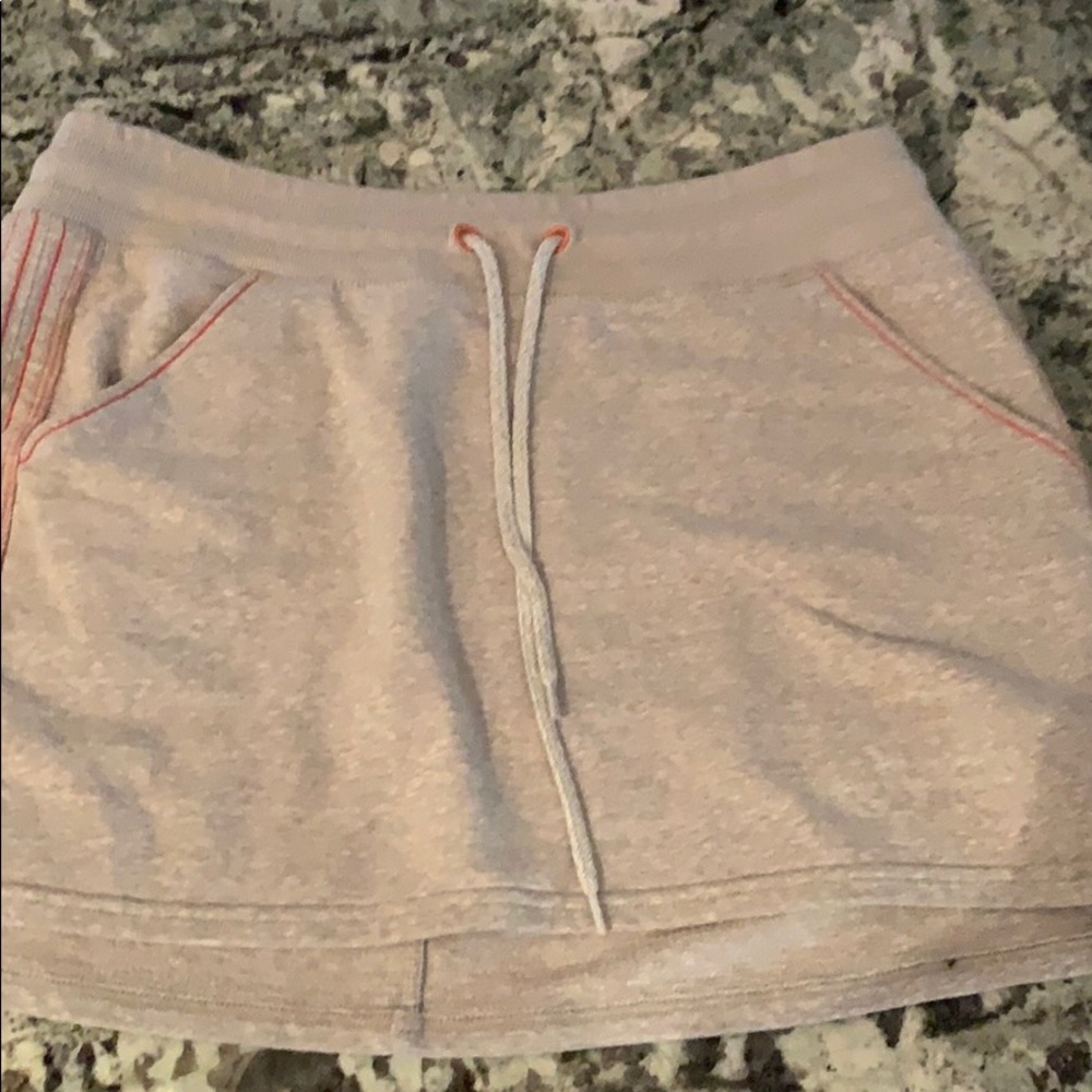 Athleta skirt